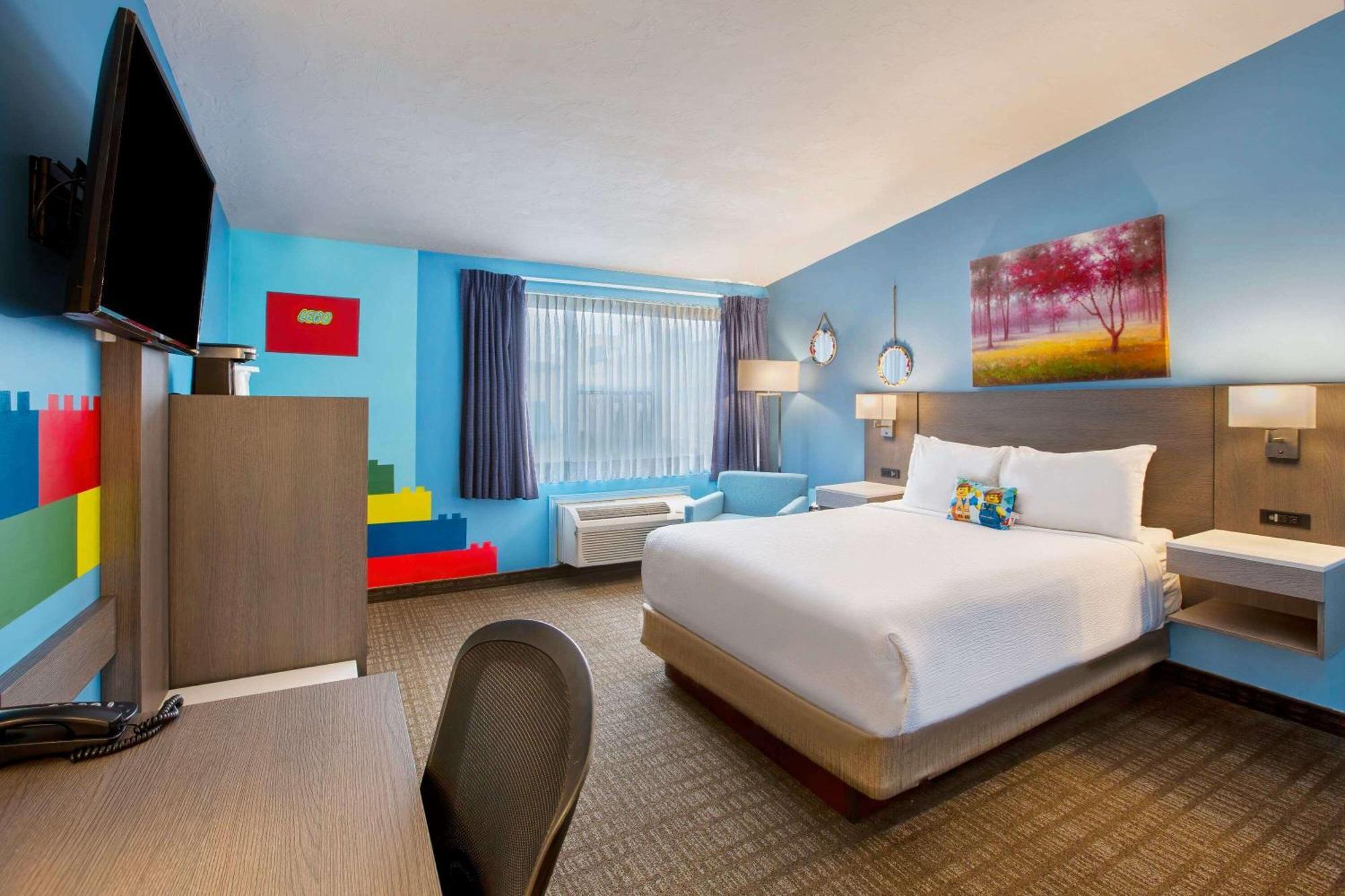 Days Inn & Suites By Wyndham Moncton Exteriör bild